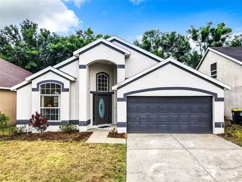215 Riggs Cir, Davenport, FL 33897 photo 1