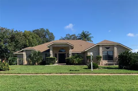 610 Dolphin Cove Ct, Debary, FL 32713