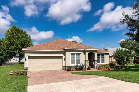 9527 Lynwood St, Clermont, FL 34711