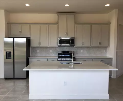 2323 Datura Loop, Saint Cloud, FL 34772 photo 3