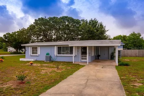 1902 Date Palm Dr, Edgewater, FL 32141