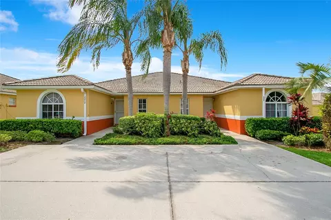 2212 Mystic Ring Loop, Kissimmee, FL 34759