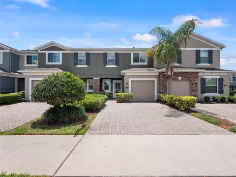 2702 River Landing Dr, Sanford, FL 32771
