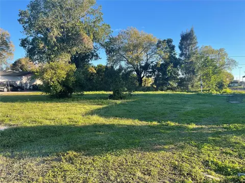 1044 Georgia Ave, Clewiston, FL 33440