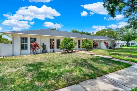 1800 King Arthur Cir, Maitland, FL 32751