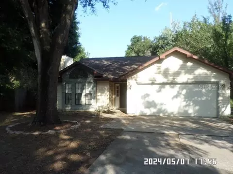 1830 Cobble Ln, Mount Dora, FL 32757