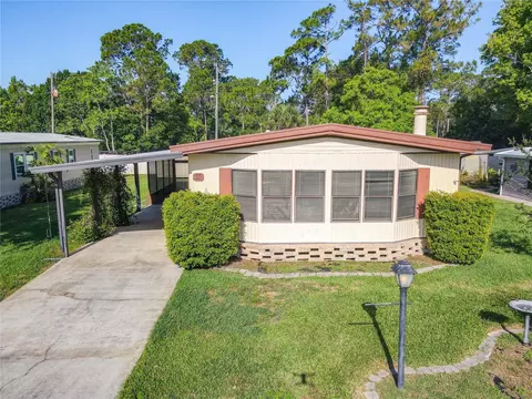 940 Blue Heron Blvd, Osteen, FL 32764