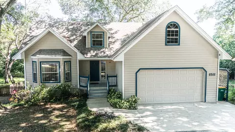 1511 Cobble Ln, Mount Dora, FL 32757