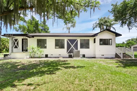 422 Warner St, Groveland, FL 34736