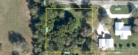 5865 Starcher Ave, Fort Pierce, FL 34947