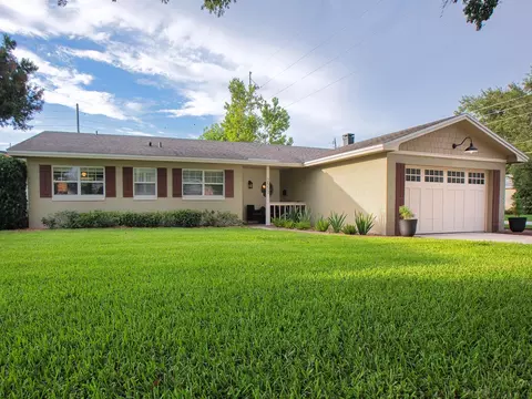 2553 E Compton St, Orlando, FL 32806