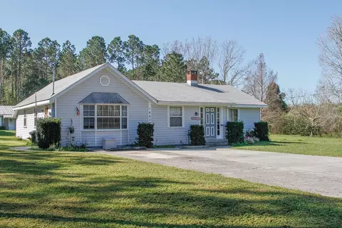 16530 Orange Ave, Umatilla, FL 32784