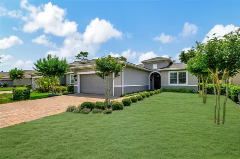 257 Old Moss Cir, Deland, FL 32724
