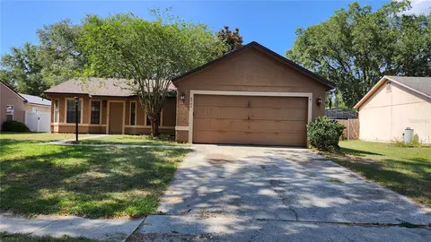 6704 Lumberjack Ln, Ocoee, FL 34761