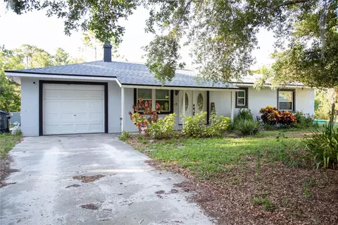 1850 Blue Fish Pl, Geneva, FL 32732