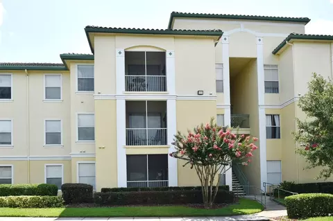 8811 Dunes Ct #105, Kissimmee, FL 34747