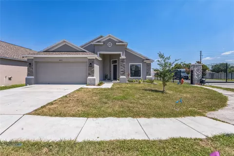 8115 Campbell Crossing Cir, Lakeland, FL 33810