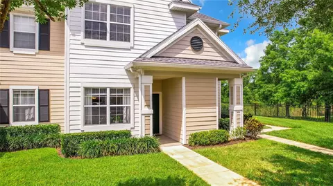 304 Southern Pecan Cir #104, Winter Garden, FL 34787