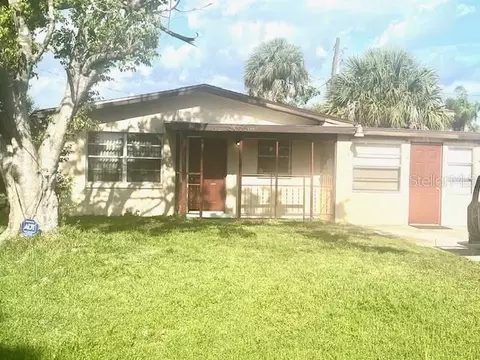 2633 Midway Ave, Fort Myers, FL 33916