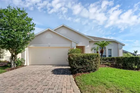 727 Balmoral Dr, Davenport, FL 33896