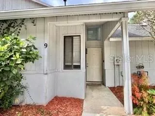 101 N Hill Ave #9, Deland, FL 32724