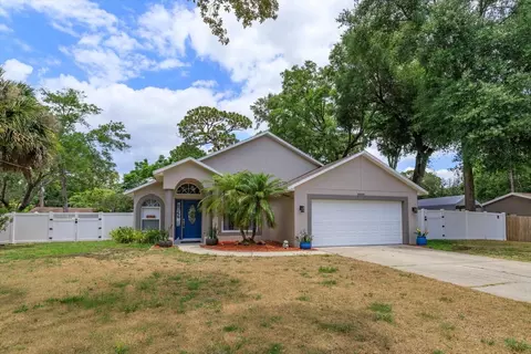 1341 Franklin St, Altamonte Springs, FL 32701