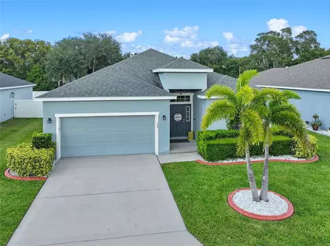 123 Eloise Oaks Dr, Winter Haven, FL 33884