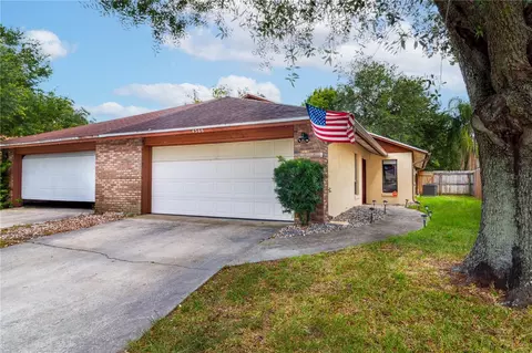 4566 Heritage Oak Dr, Orlando, FL 32808