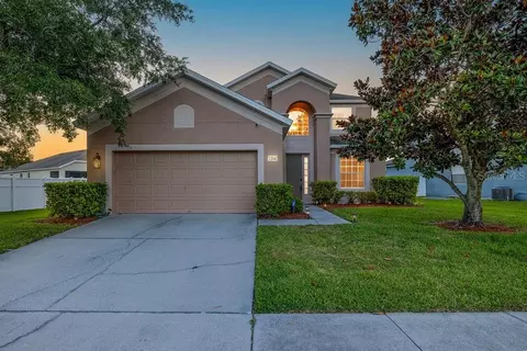 1245 Toluke Pt, Orlando, FL 32828