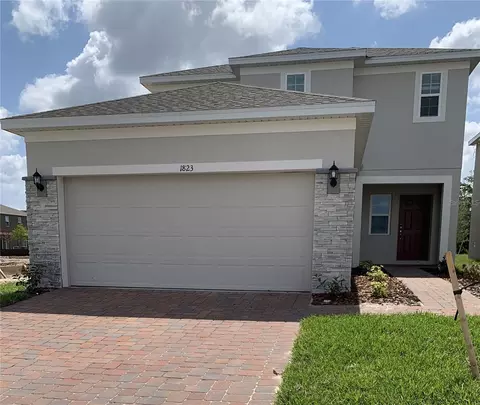 1823 Osprey Perch Rd, Davenport, FL 33837