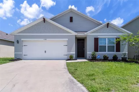 1398 Fox Squirrel Dr, Davenport, FL 33897