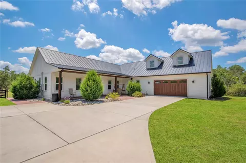 545 Rest Haven Rd, Geneva, FL 32732