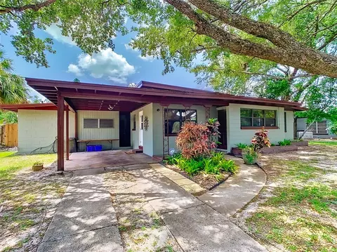 209 Laurel Dr, Sanford, FL 32773