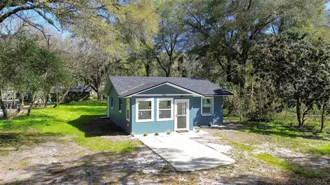 855 NW 4th St, Webster, FL 33597