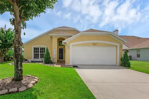 1907 Everhart Dr, Orlando, FL 32806