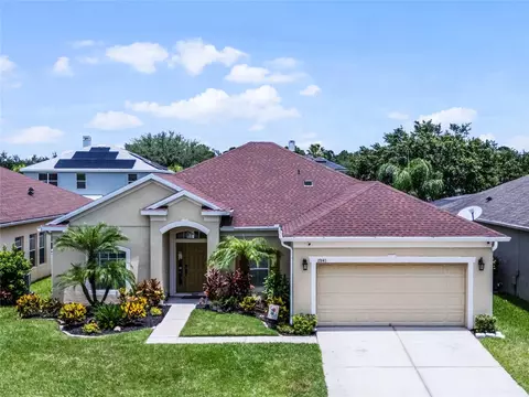 17843 Golden Leaf Ln, Orlando, FL 32820