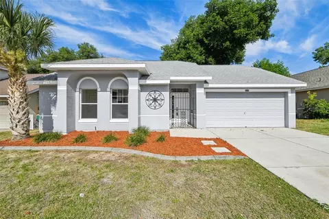 3849 Bayshore Cir, Tavares, FL 32778
