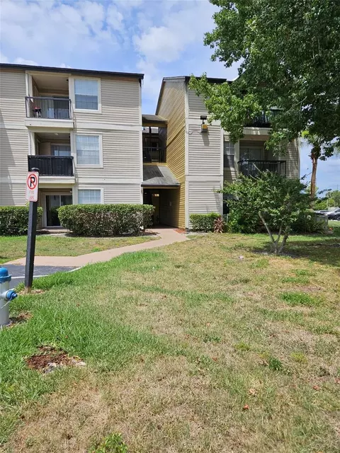 1916 Lake Atriums Cir #44, Orlando, FL 32839
