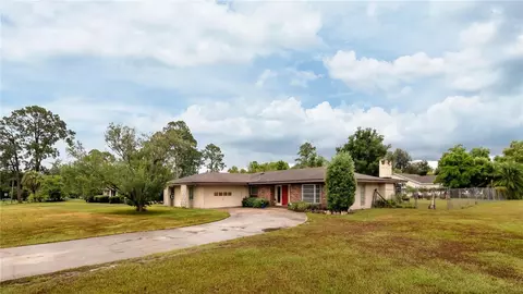 37310 Myrtle Dr, Umatilla, FL 32784