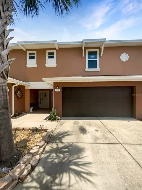 937 Aussi Ct, Tarpon Springs, FL 34689