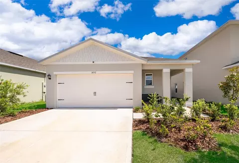 1452 Berry Ln, Davenport, FL 33837