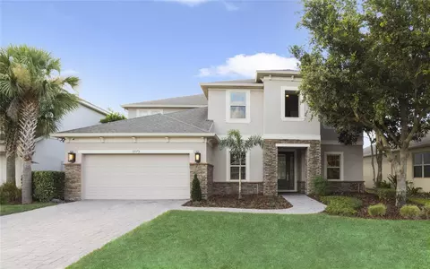 6975 Phillips Reserve Ct, Orlando, FL 32819