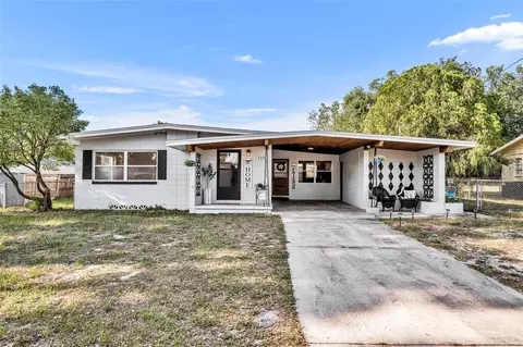 534 Dixson St, Orange City, FL 32763