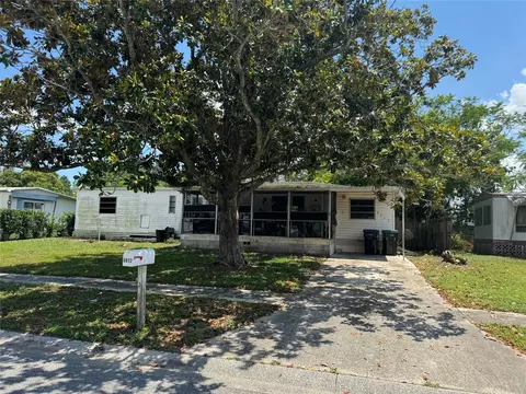 6912 Salinas Dr, Orlando, FL 32822