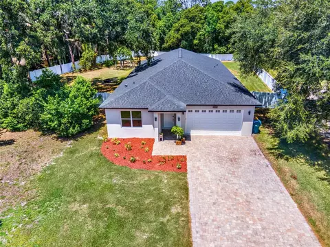2916 Rustwood Ln, Eustis, FL 32726