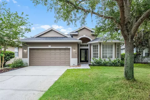 10037 Silk Grass Dr, Orlando, FL 32827