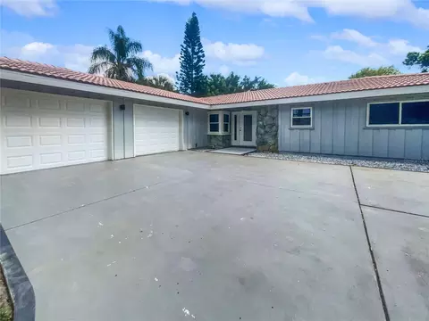 3625 White Sulphur Pl, Sarasota, FL 34232