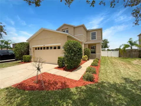 2614 Lyndscape St, Orlando, FL 32833