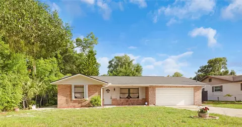 1602 Washington Ave, Eustis, FL 32726
