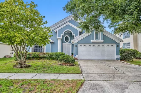 4904 Dunmore Ln, Kissimmee, FL 34746